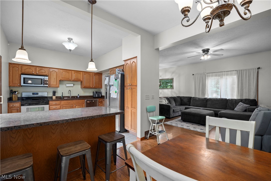 823 Willow Hollow Court Amherst OH 44001