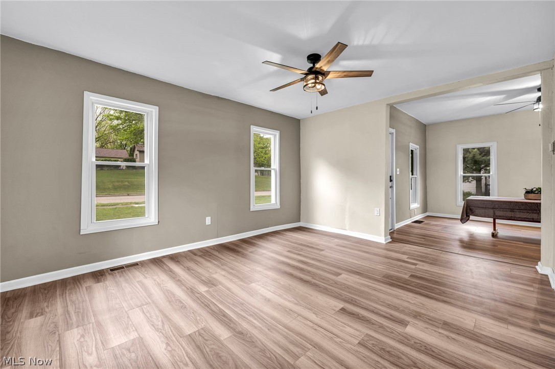 262 E Walnut Street Wadsworth OH 44281