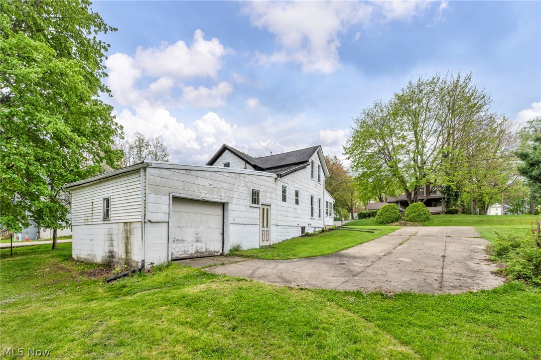 262 E Walnut Street Wadsworth OH 44281