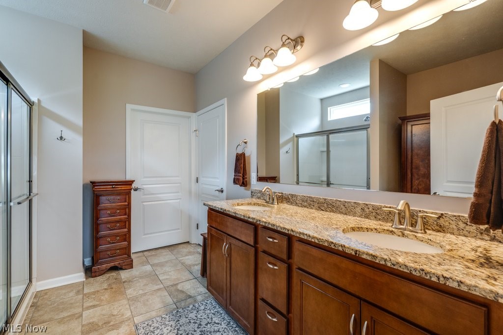 8081 Parkcroft Drive Mentor OH 44060