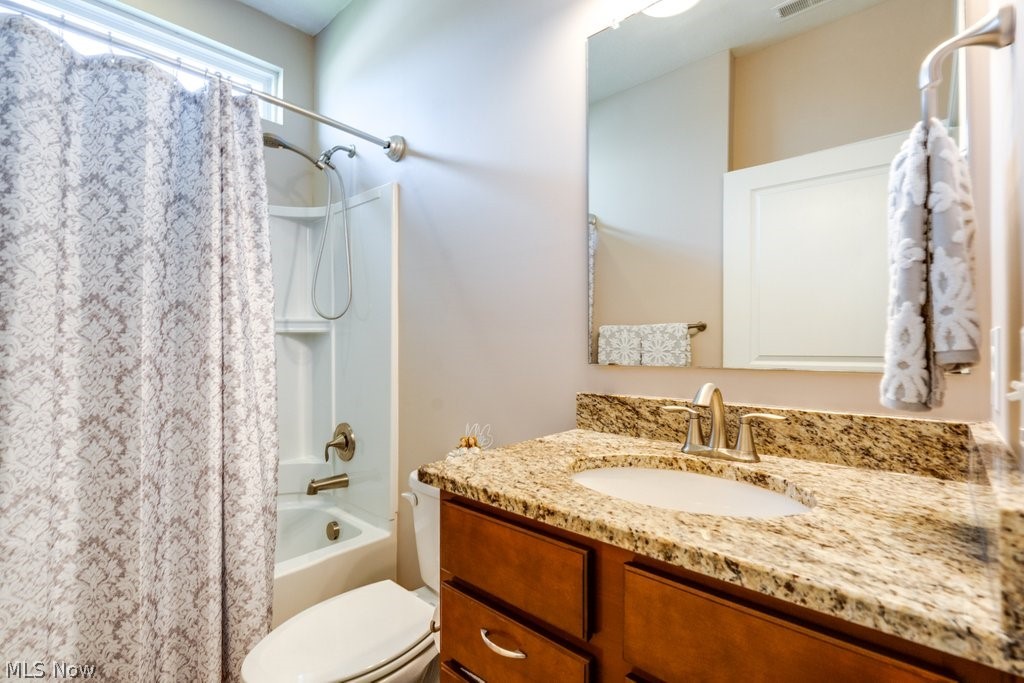8081 Parkcroft Drive Mentor OH 44060