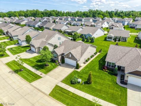 8081 Parkcroft Drive Mentor OH 44060