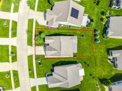 8081 Parkcroft Drive Mentor OH 44060