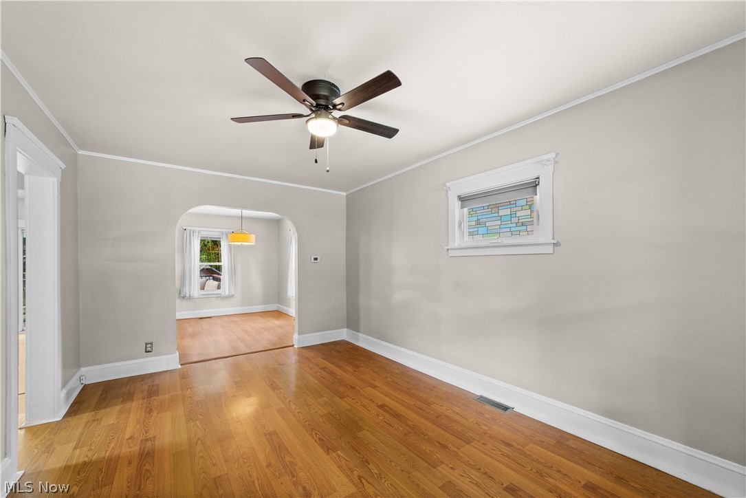1338 W 64 Street Cleveland OH 44102
