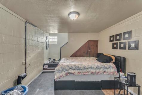3962 Grosvenor Road South Euclid OH 44118