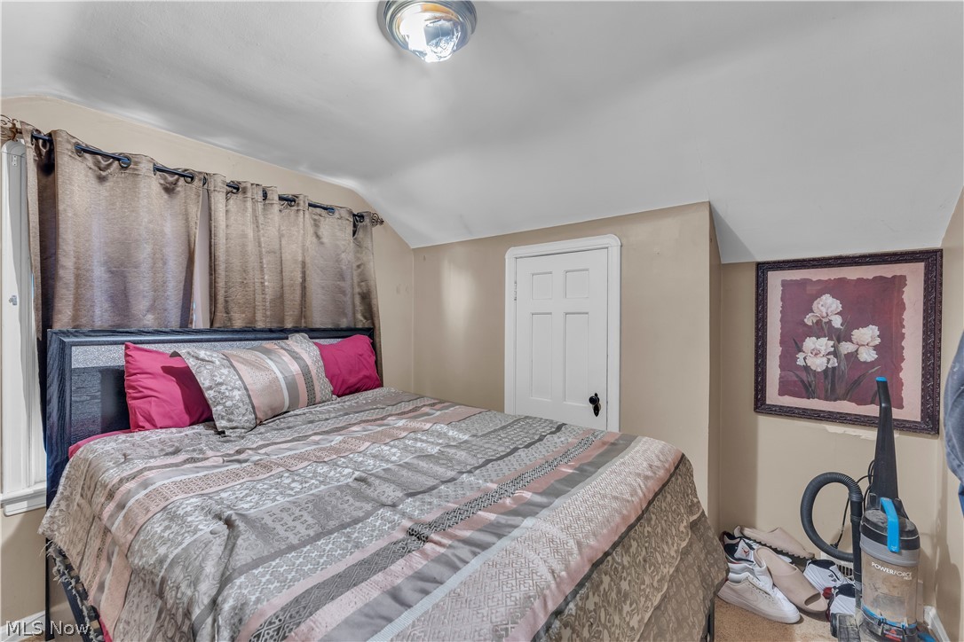 3962 Grosvenor Road South Euclid OH 44118