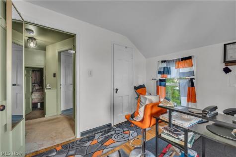 3962 Grosvenor Road South Euclid OH 44118