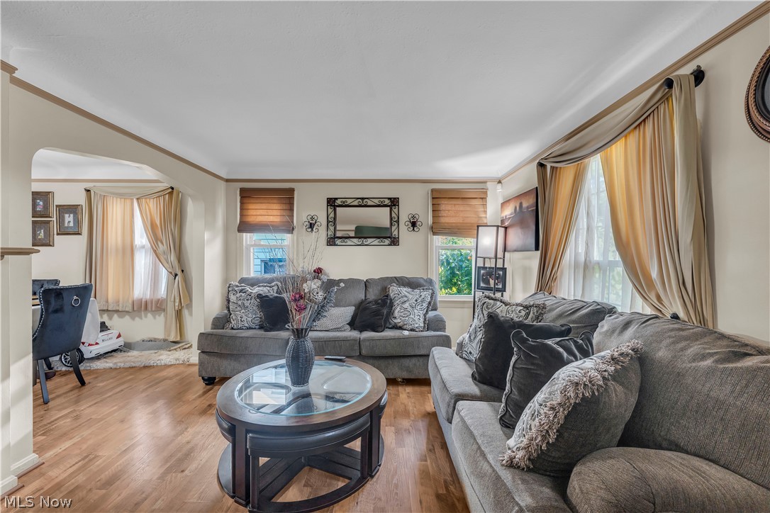 3962 Grosvenor Road South Euclid OH 44118