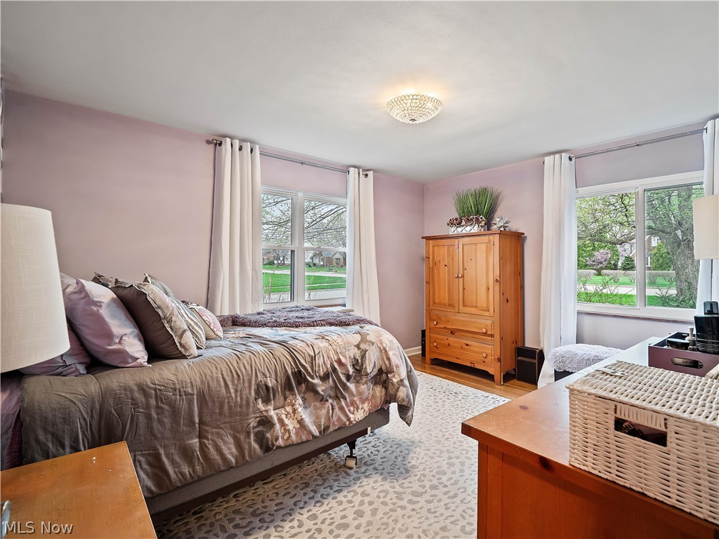 4765 W 220th Street Fairview Park OH 44126
