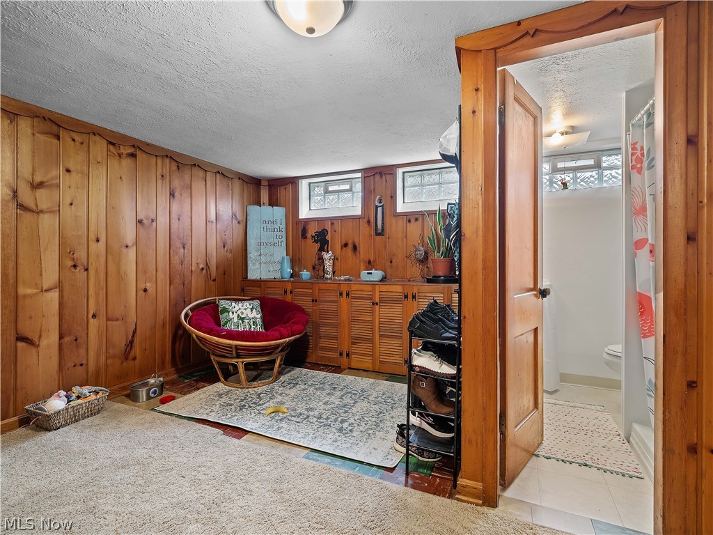 4765 W 220th Street Fairview Park OH 44126