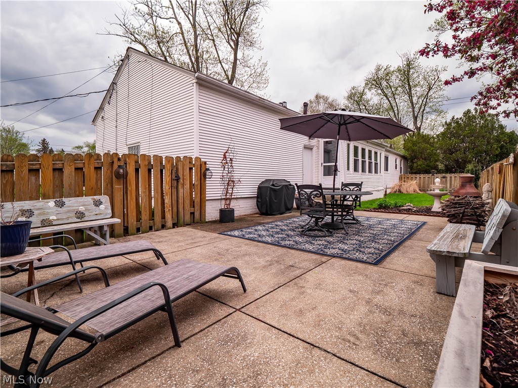 4765 W 220th Street Fairview Park OH 44126