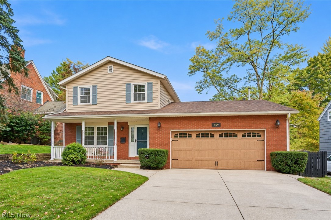 669 Upper Merriman Drive Akron OH 44303