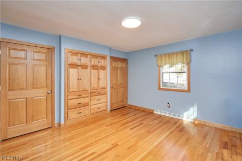 669 Upper Merriman Drive Akron OH 44303