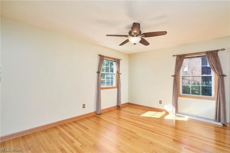 669 Upper Merriman Drive Akron OH 44303