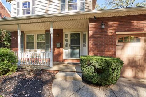 669 Upper Merriman Drive Akron OH 44303