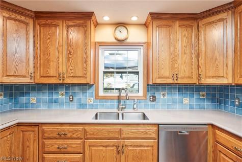 669 Upper Merriman Drive Akron OH 44303