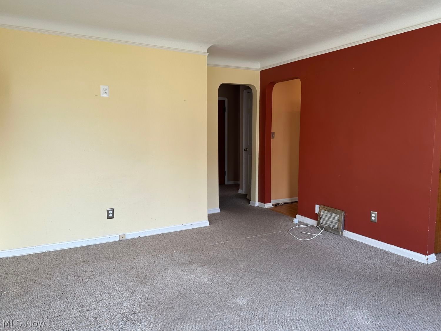 4320 Tuxedo Avenue Parma OH 44134