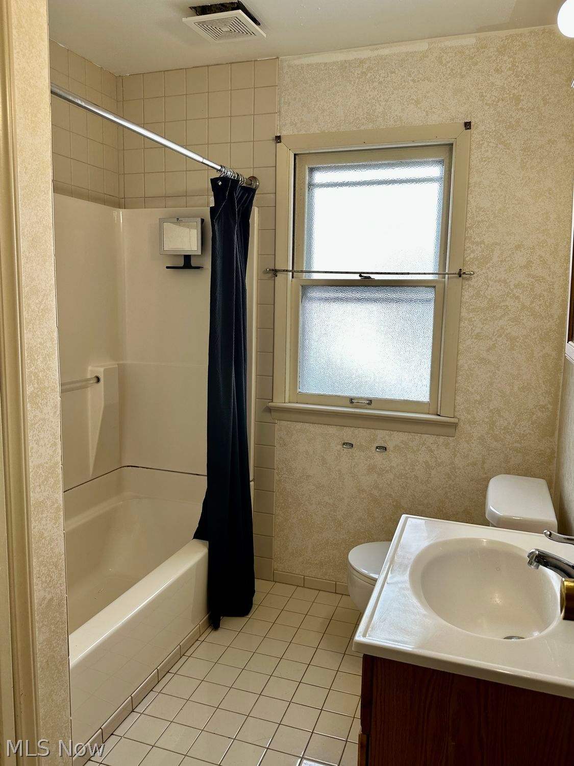 4320 Tuxedo Avenue Parma OH 44134
