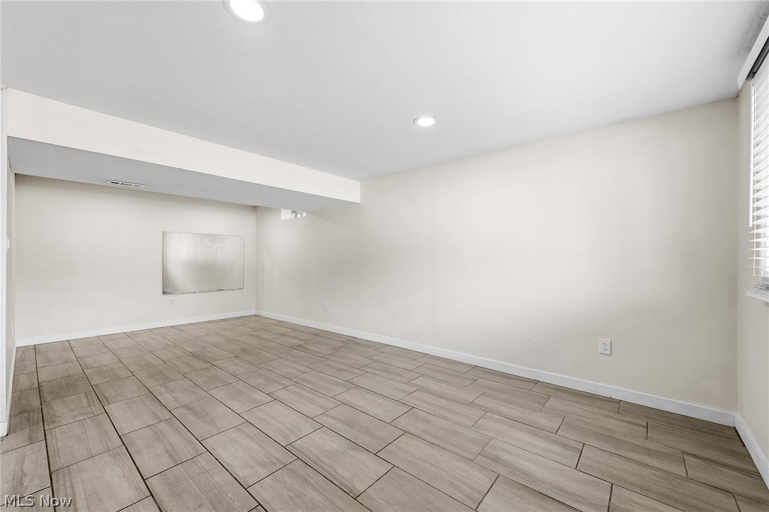 4609 Telhurst Road South Euclid OH 44121