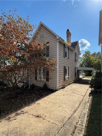 119 Euclid Place Marietta OH 45750