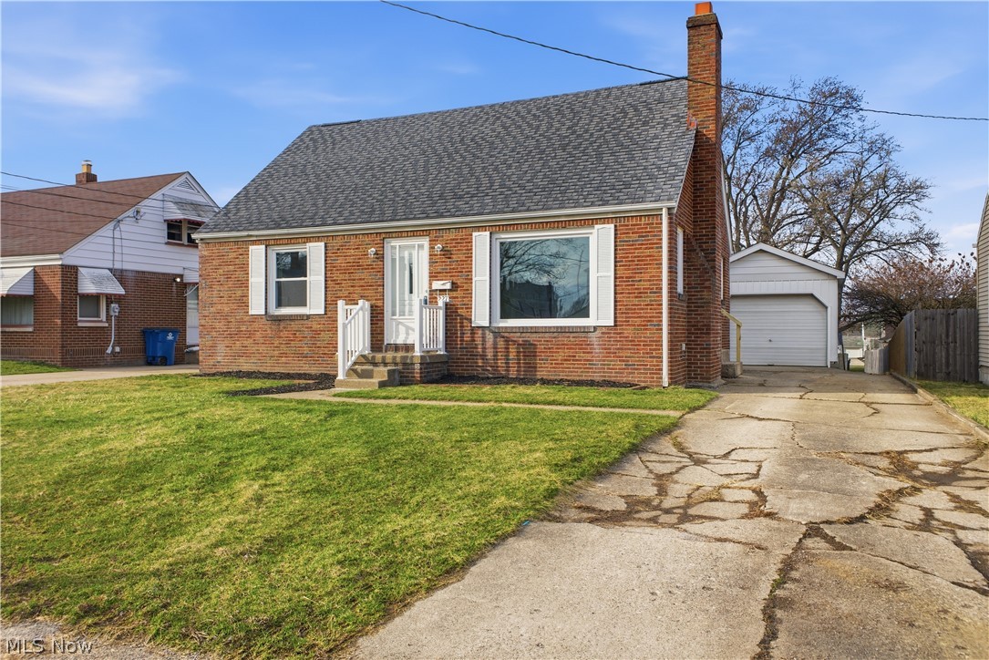227 E Wilson Street Struthers OH 44471