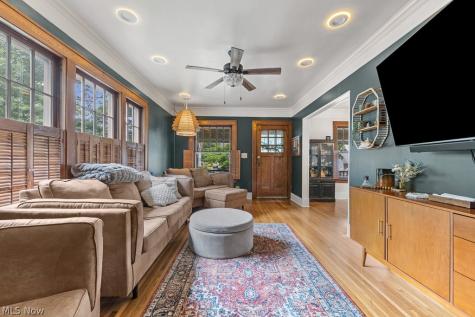 1052 Parkside Drive Alliance OH 44601