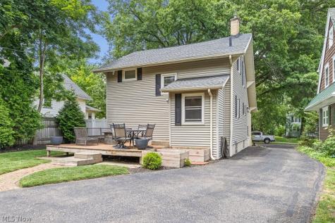 1052 Parkside Drive Alliance OH 44601