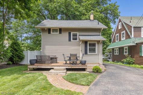 1052 Parkside Drive Alliance OH 44601