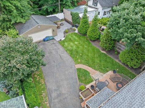 1052 Parkside Drive Alliance OH 44601