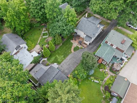 1052 Parkside Drive Alliance OH 44601