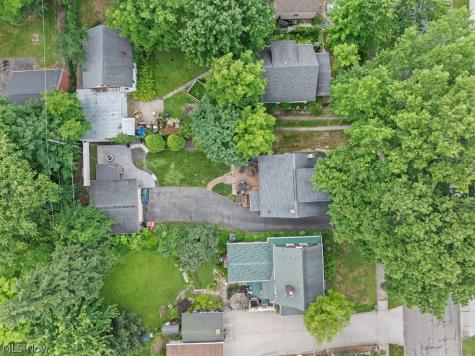 1052 Parkside Drive Alliance OH 44601