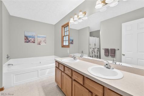 32079 Country Club Drive Avon Lake OH 44012