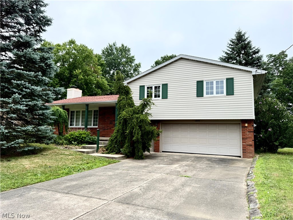 1686 Roosevelt Avenue Niles OH 44446