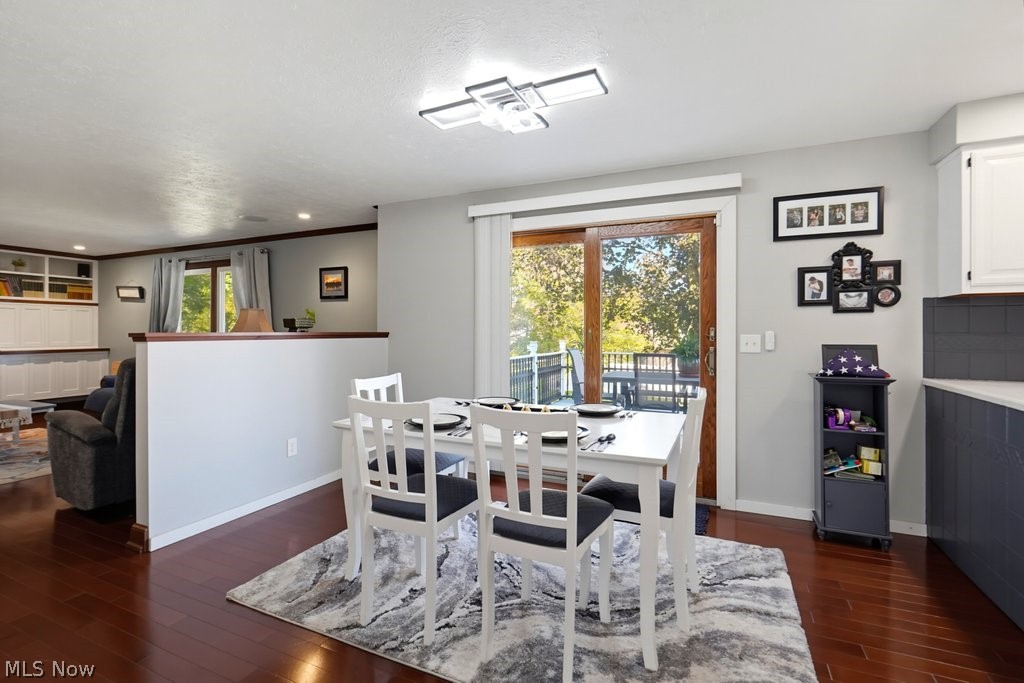 6753 Firestone Road NE Canton OH 44721