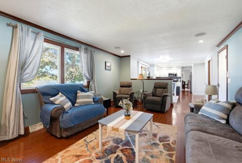 6753 Firestone Road NE Canton OH 44721