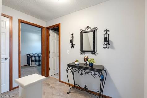 6753 Firestone Road NE Canton OH 44721