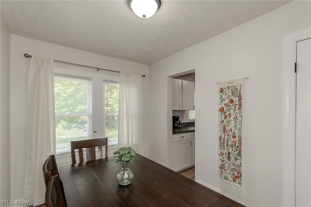 2060 S Broadway Geneva OH 44041