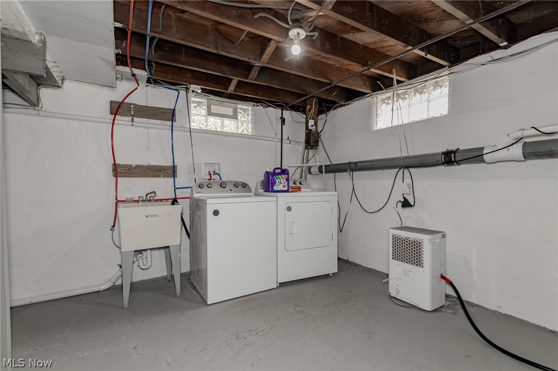 2060 S Broadway Geneva OH 44041