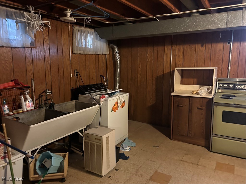 22506 Sharon Lane Fairview Park OH 44126