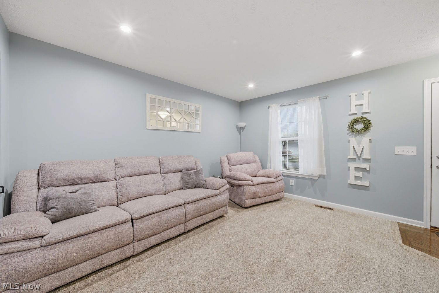 6229 Llanfair Street SW Massillon OH 44646