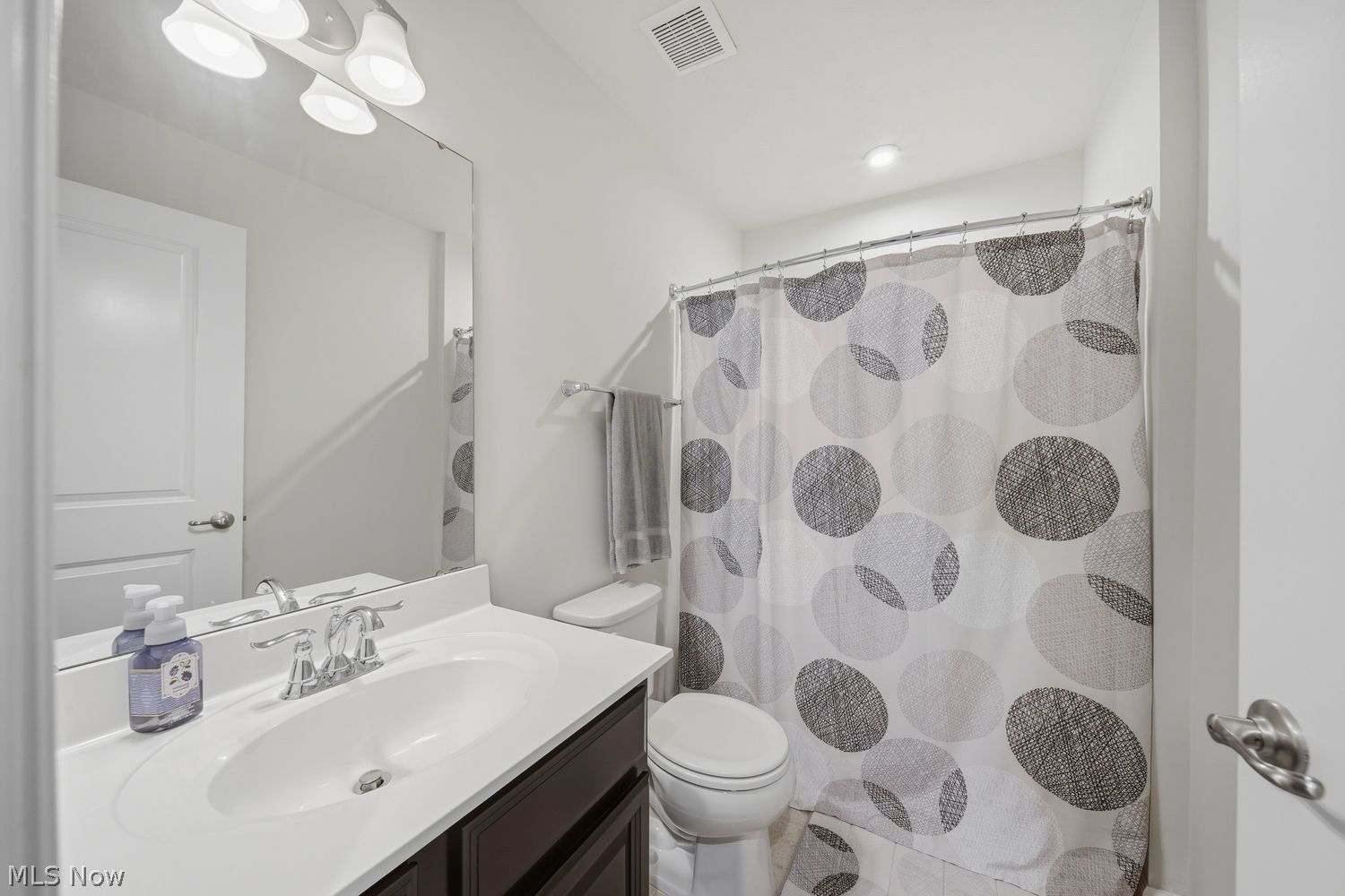 6229 Llanfair Street SW Massillon OH 44646