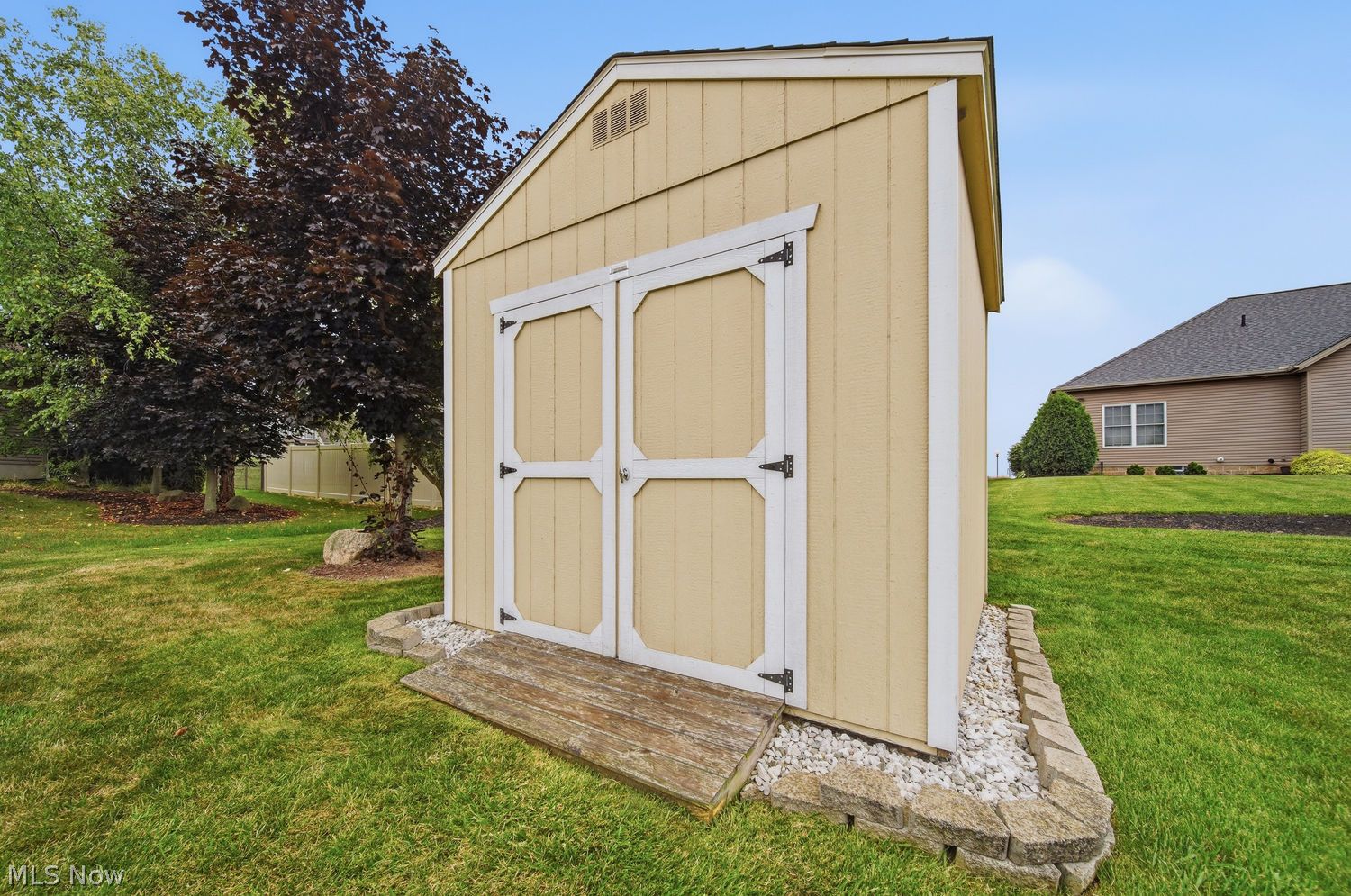 6229 Llanfair Street SW Massillon OH 44646