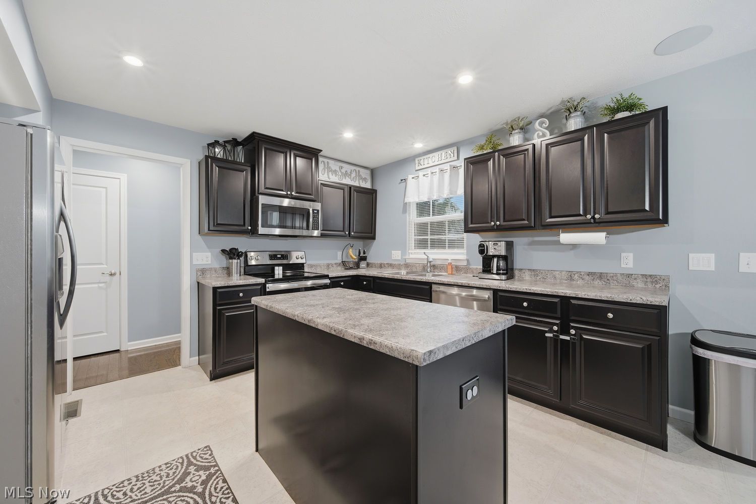 6229 Llanfair Street SW Massillon OH 44646