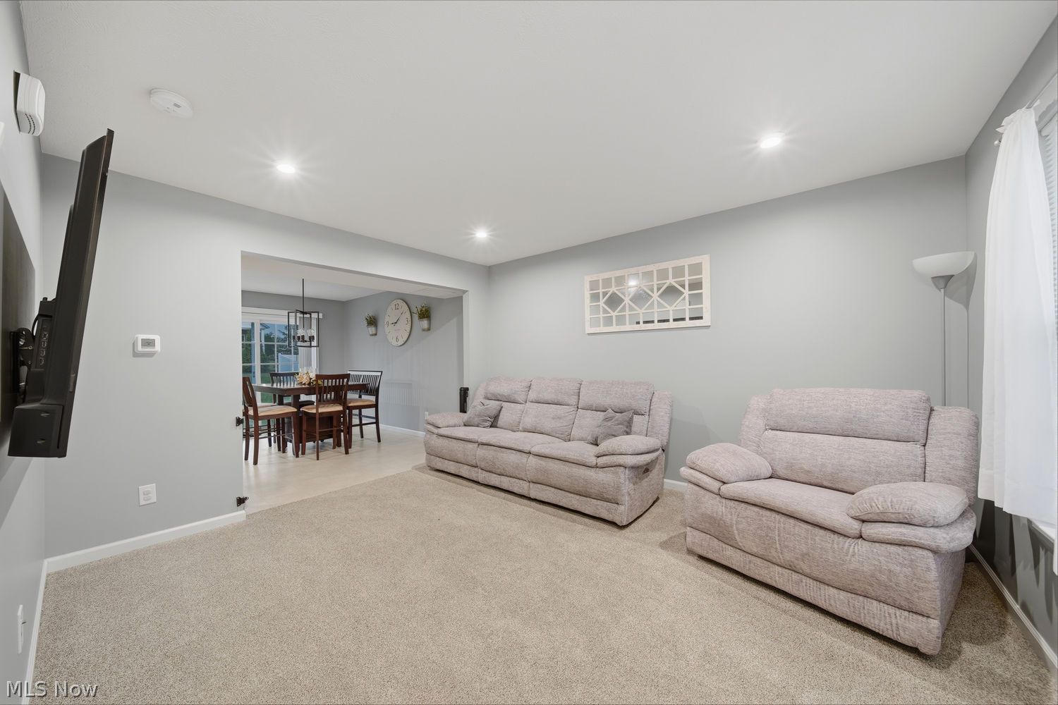 6229 Llanfair Street SW Massillon OH 44646