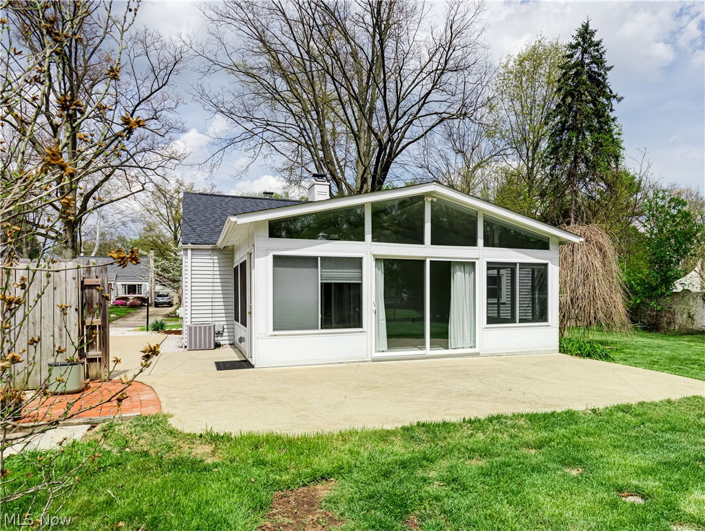 444 Letchworth Drive Akron OH 44303