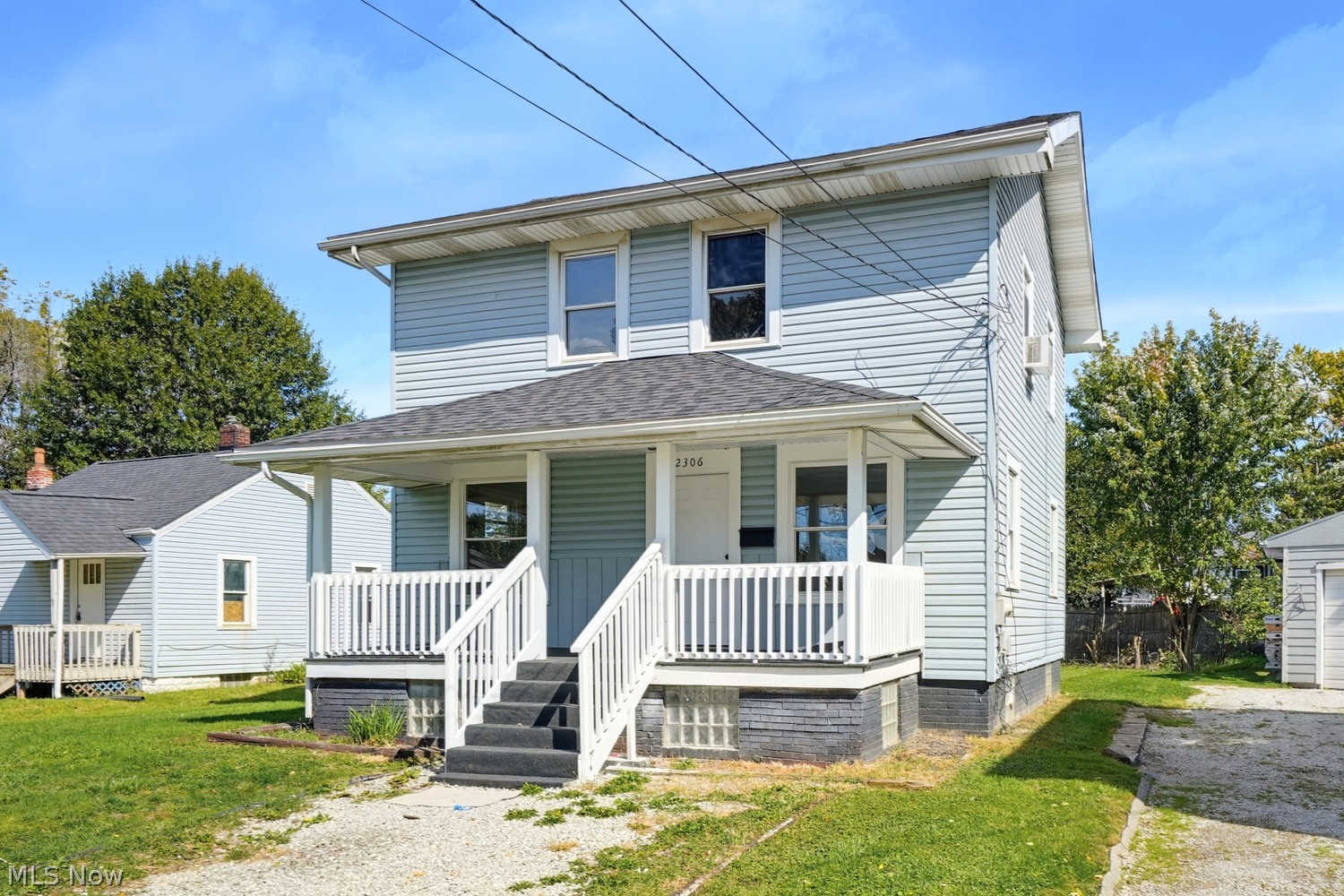 2306 Brownlee Avenue NE Canton OH 44705