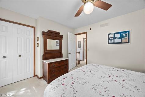 19836 Bennington Drive Strongsville OH 44136
