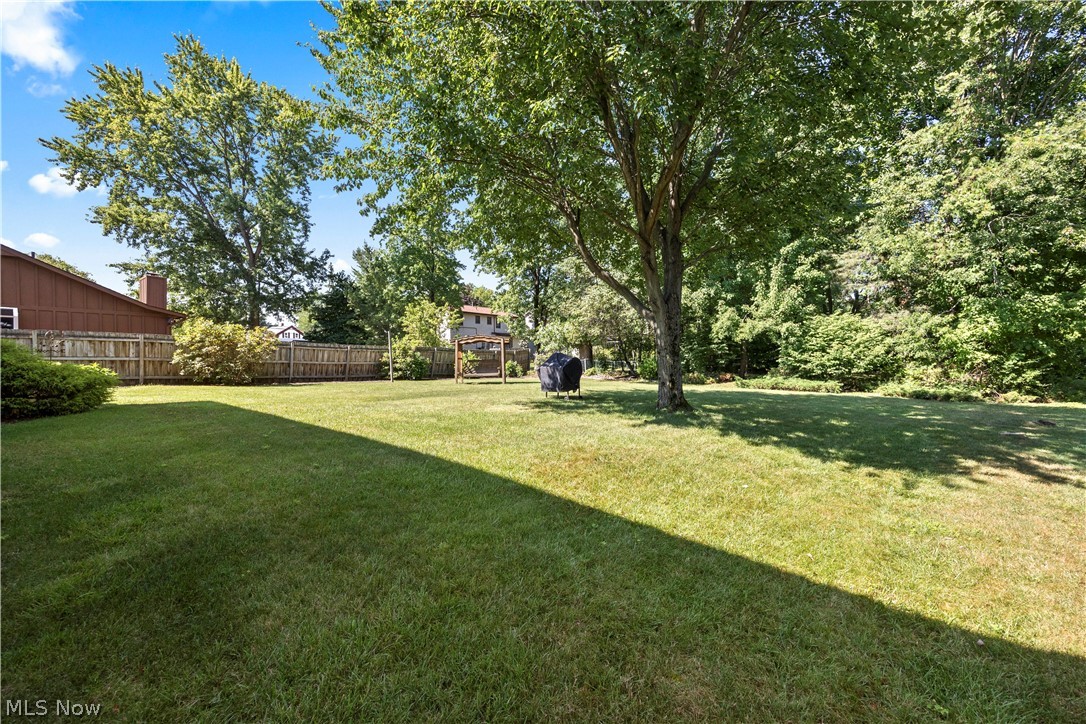 19836 Bennington Drive Strongsville OH 44136