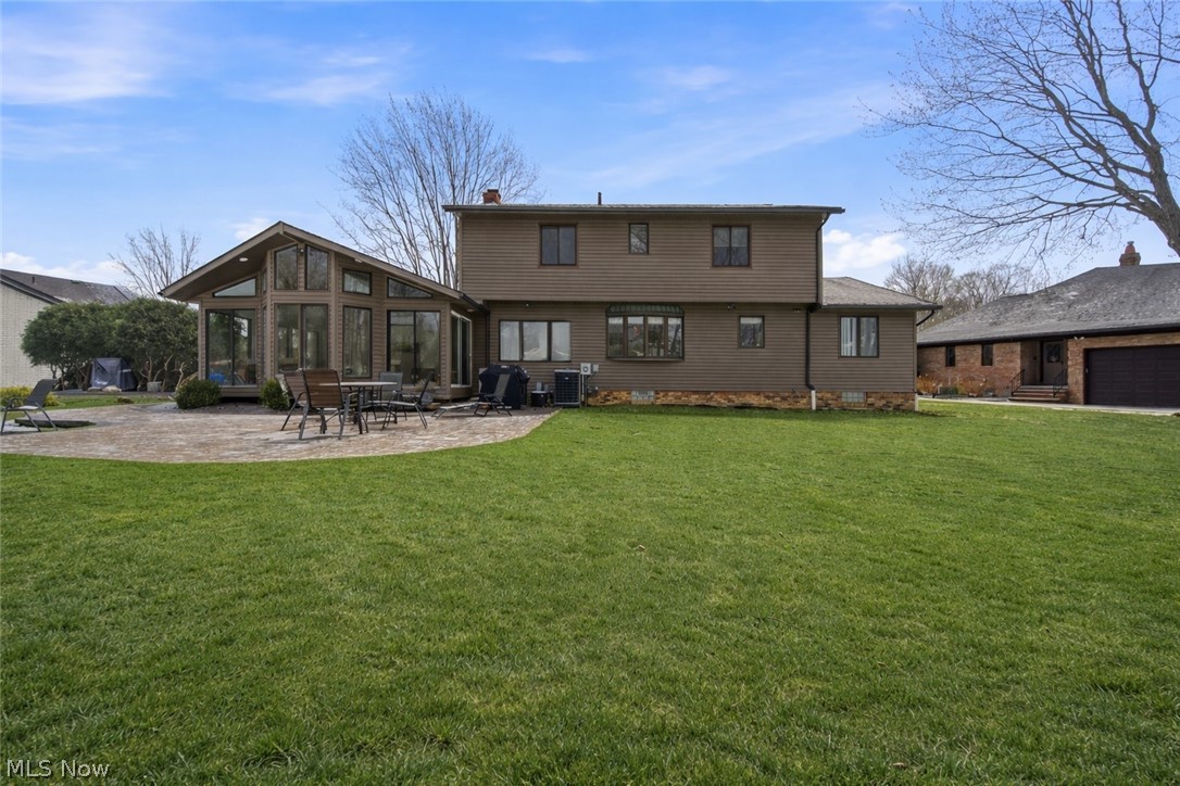 424 Locklie Drive Highland Heights OH 44143