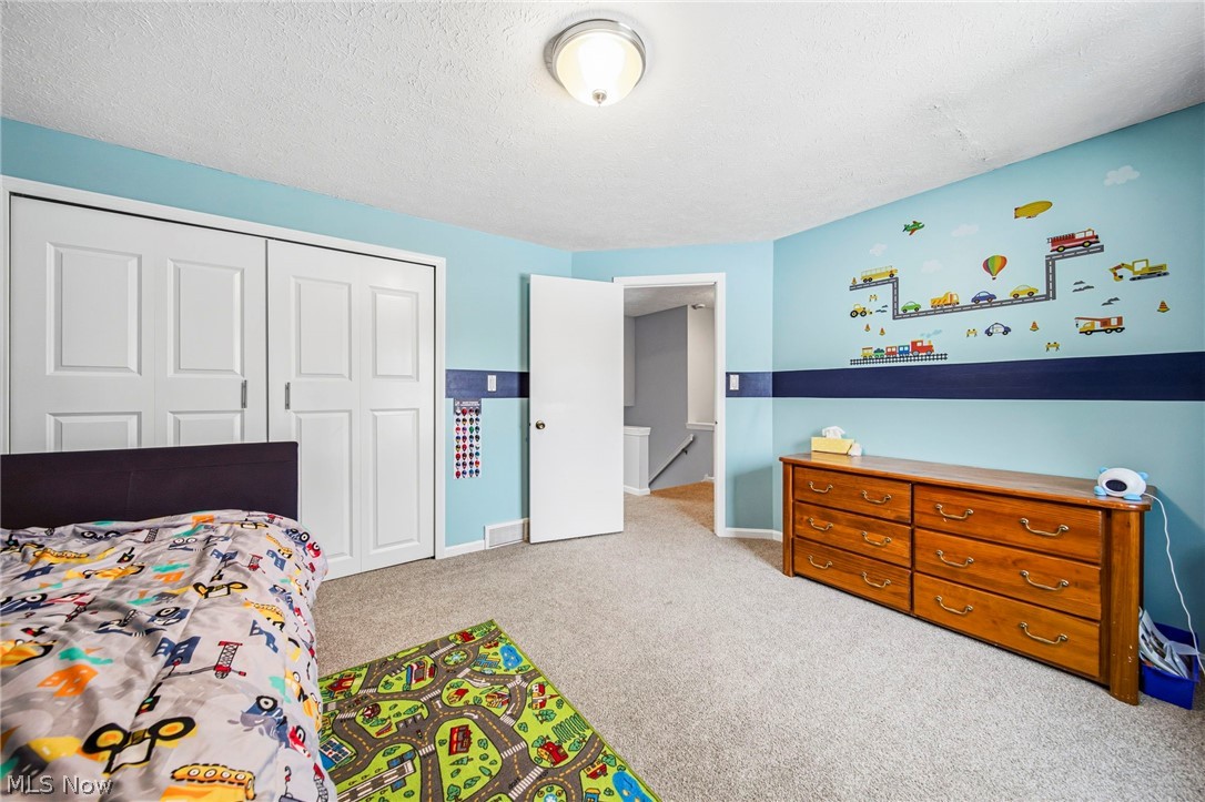 424 Locklie Drive Highland Heights OH 44143